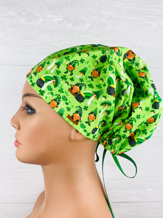 St Patricks's Day Woodlan Gnomes Women's Tieback Hat