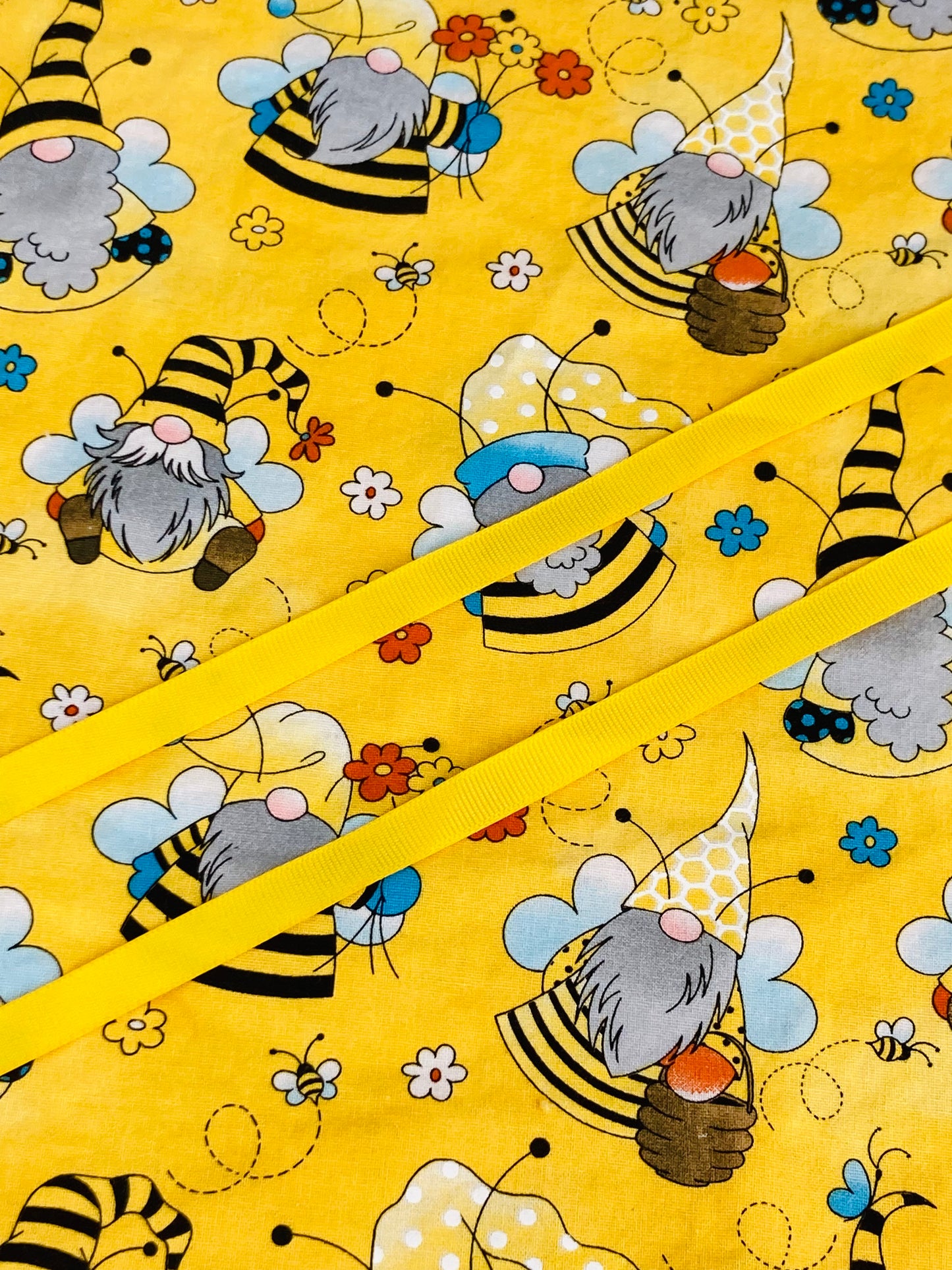 Bee Gnomes Ponytail Hat
