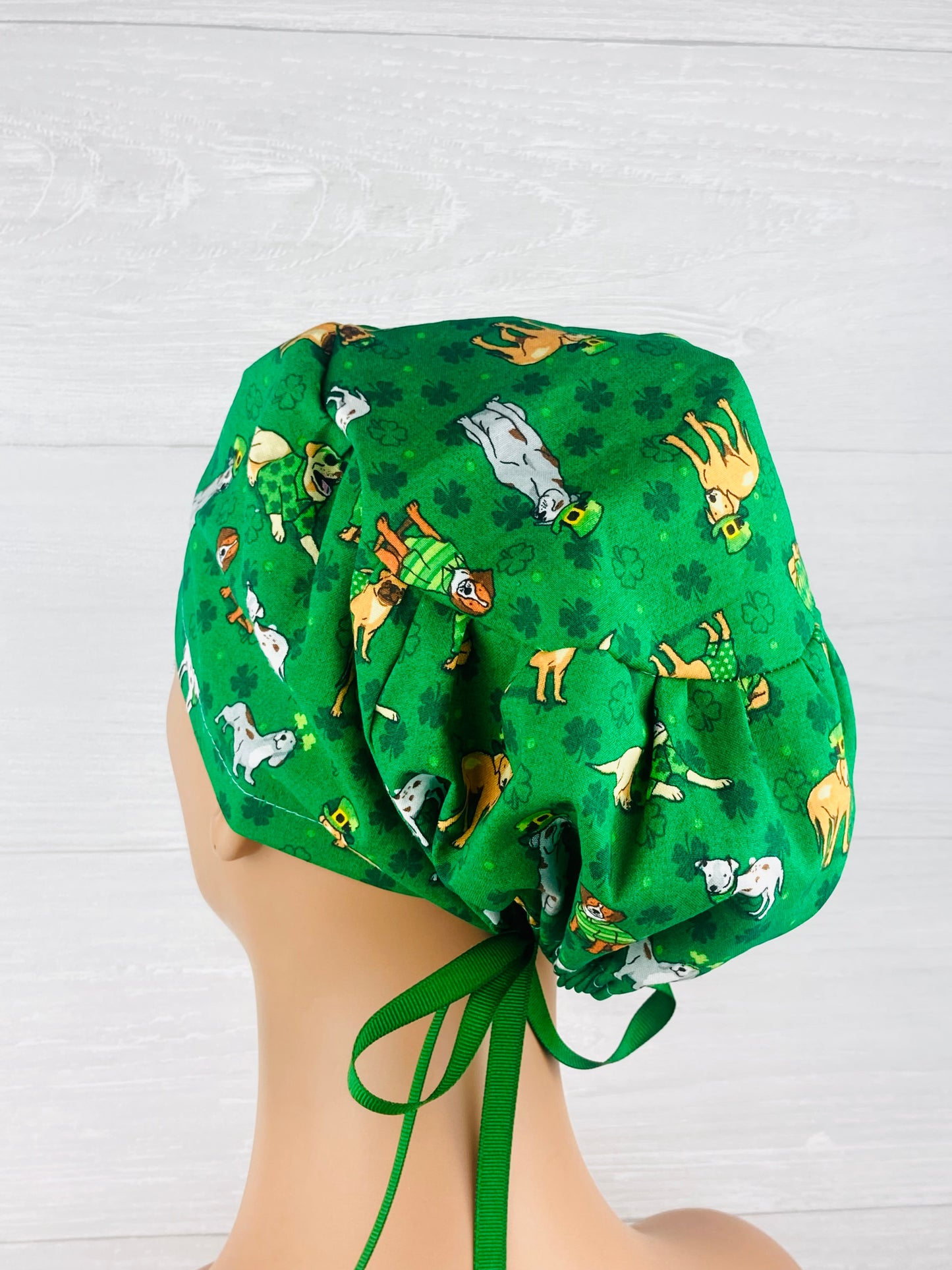 St Patricks's Day Dogs with Hats Women's Tieback Hat