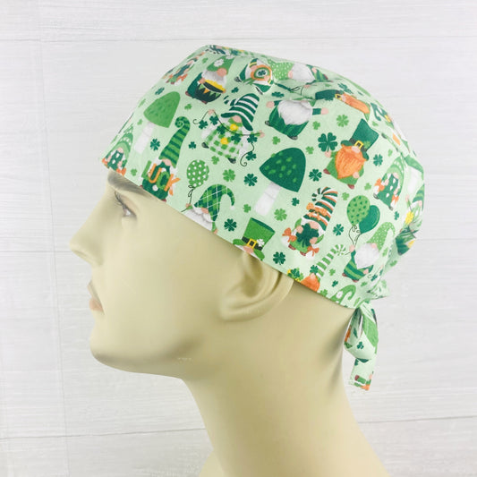 St Patricks Gnomes Men's Scrub Hat