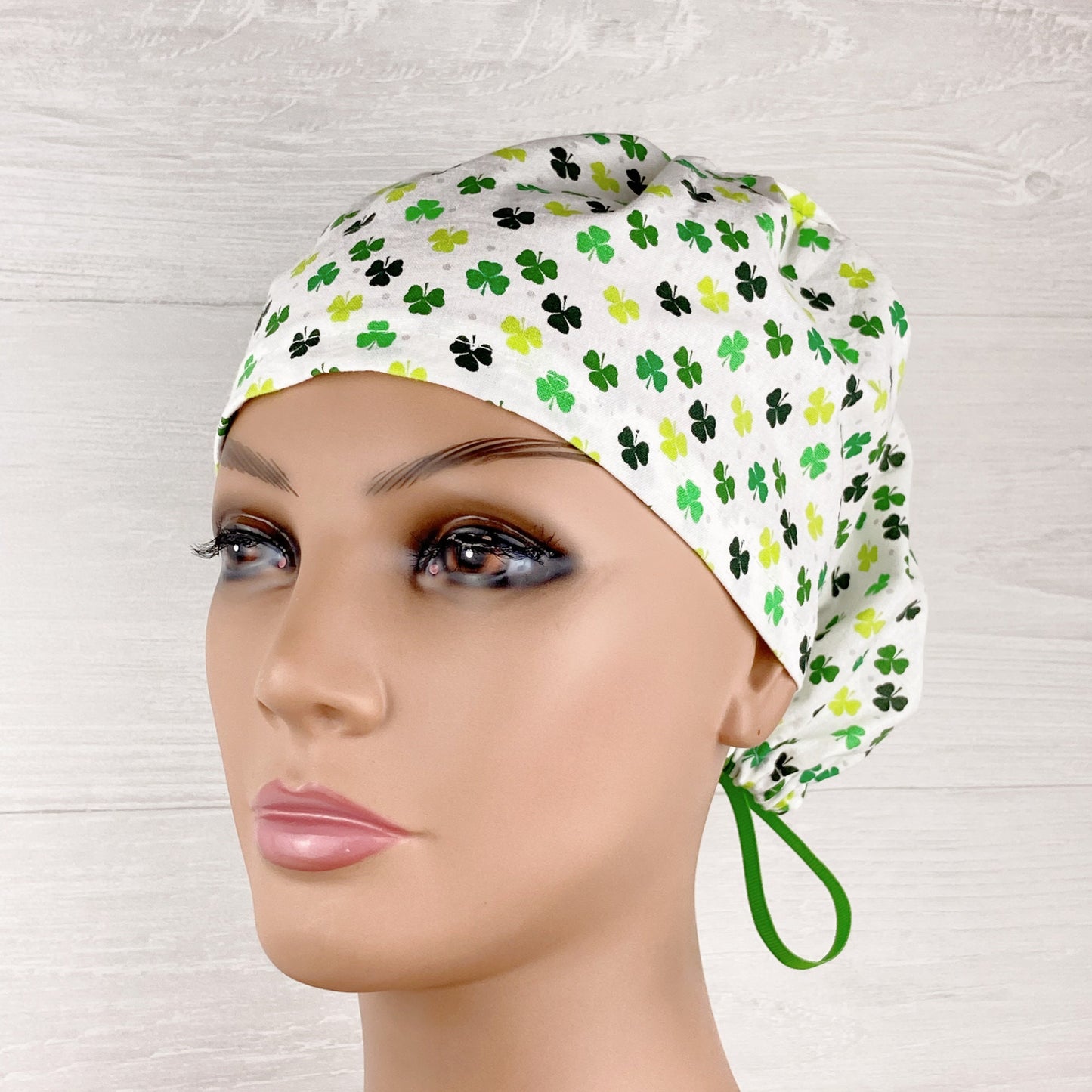 Tiny Clovers on White Women's Tieback Hat