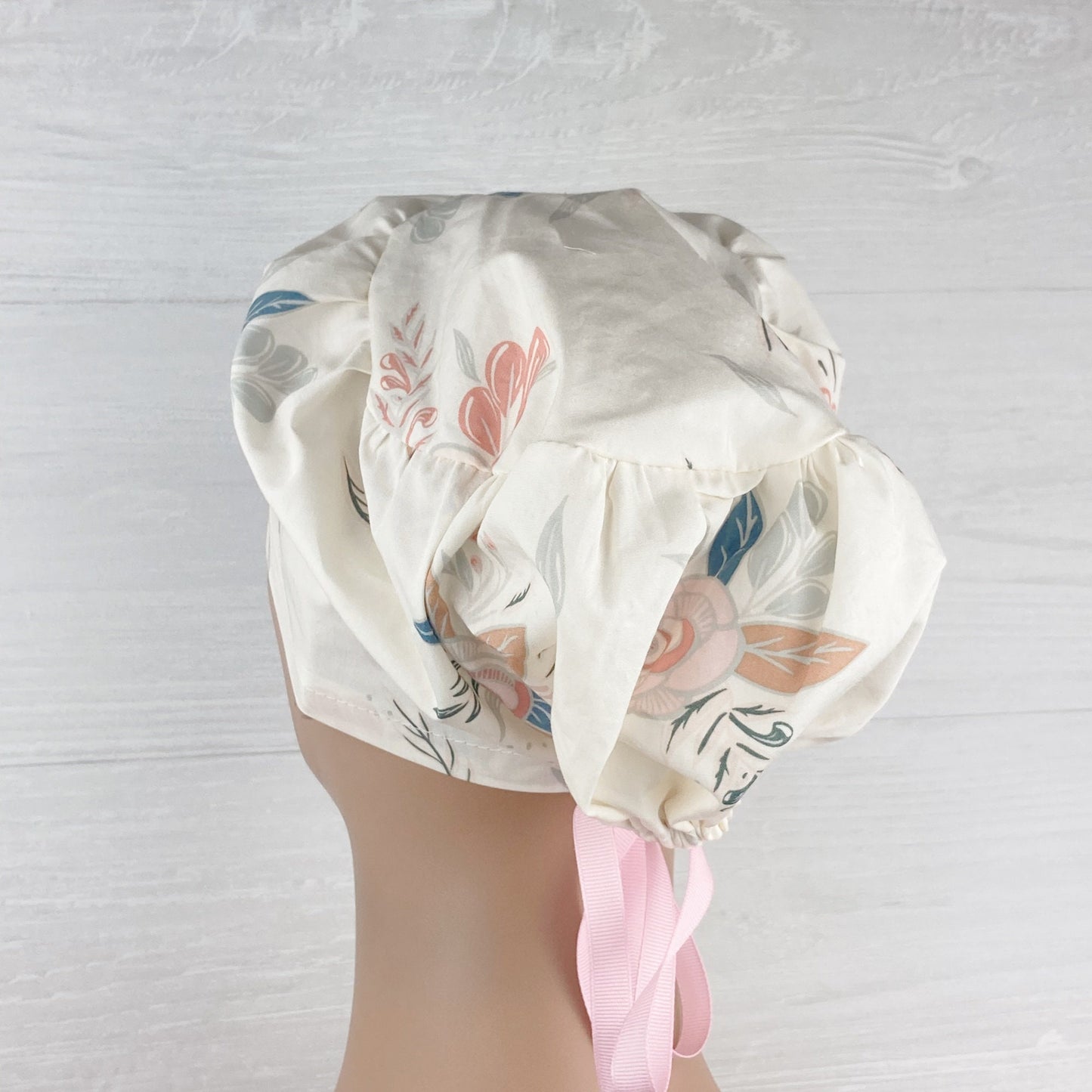 Blooms on Cream Women's Tieback Hat