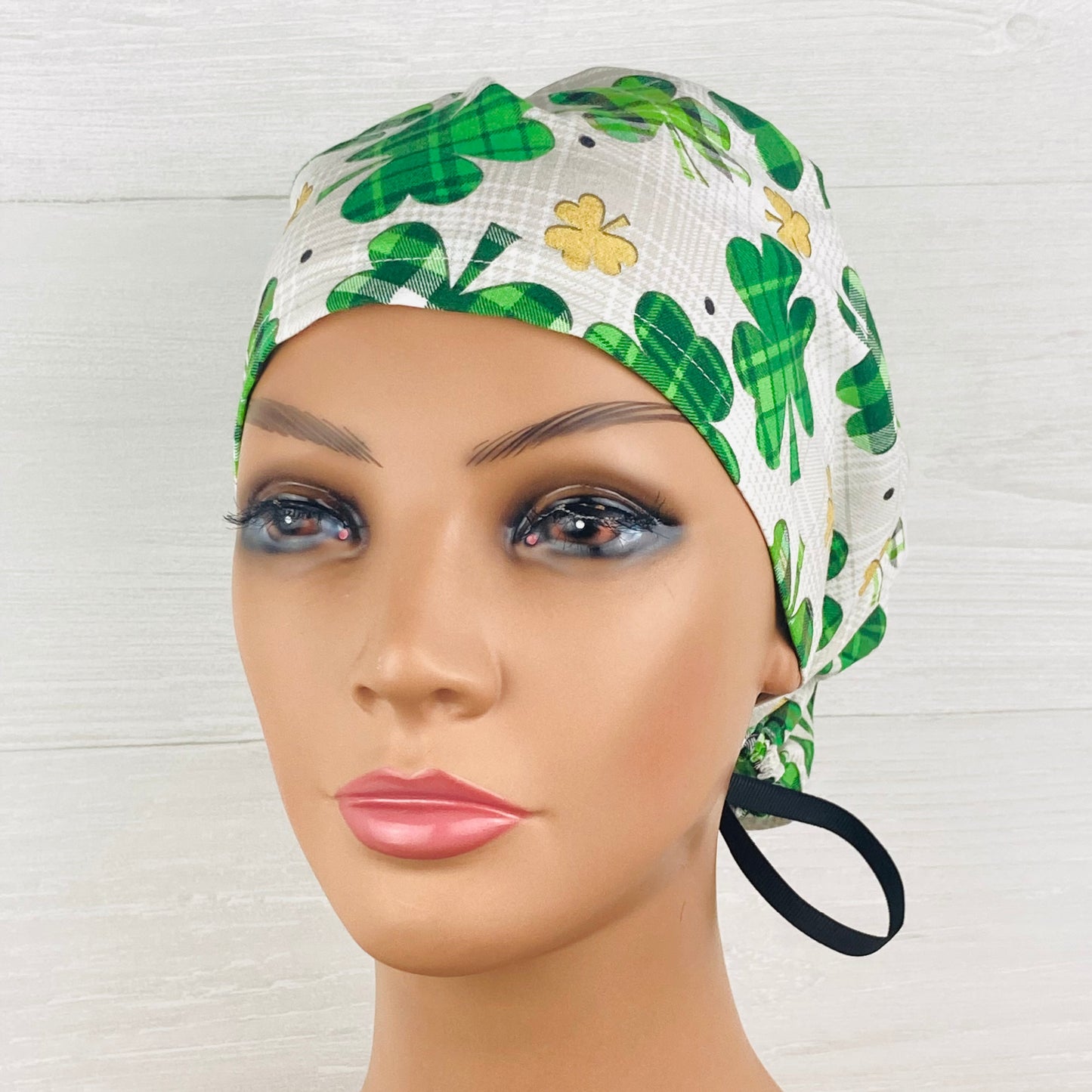 Shamrocks and Dots Women's Tieback Hat