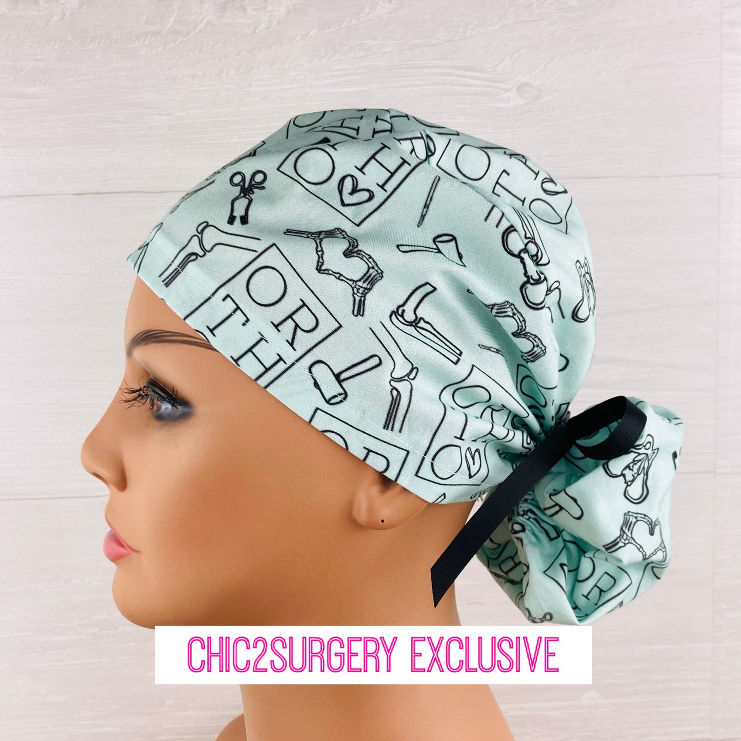 Ortho Love Mint Ponytail Scrub Cap