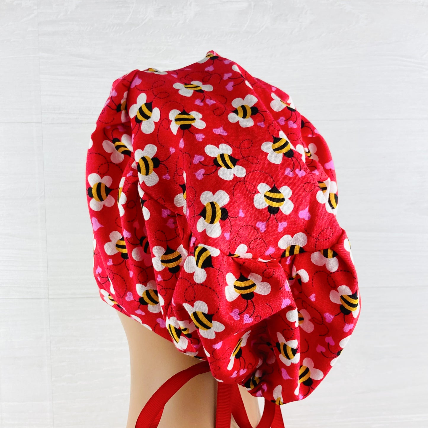 Bees and Hearts Women's Tieback Hat