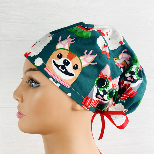 Christmas Dog Faces on Green Women's Tieback Hat